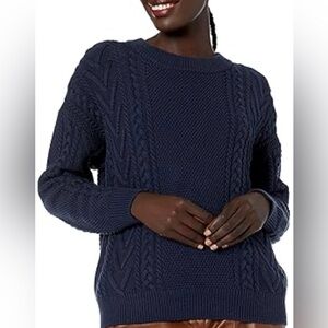 GAP Wool Blend Dark Blue Cable Knit Fisherman Sweater Size Medium Womens Vintage